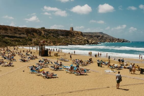 golden_bay_beach_malta_lazy_pirate_summer